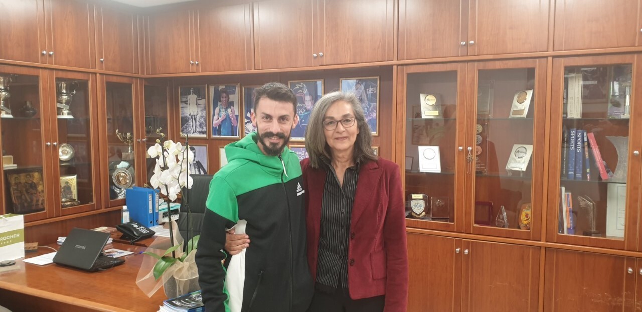  Από τη χθεσινή επίσκεψη του Κώστα Γκελαούζου στα γραφεία του ΣΕΓΑΣ και τη συνάντησή του με τη Σοφία Σακοράφα